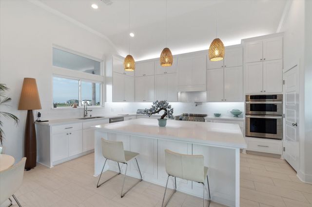 3815 Mitote Drive, Galveston, TX 77554