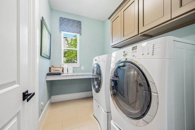 2418 Sandhill Crest Lane, Brookshire, TX 77423