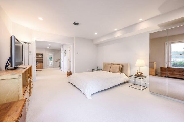 86 Summersea Road, Mashpee, MA 02649