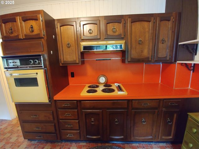 539 FIR St, Cannon Beach, OR 97110