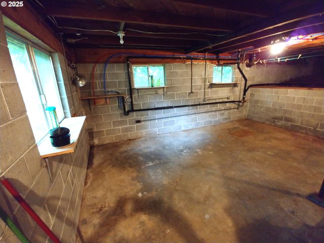 539 FIR St, Cannon Beach, OR 97110