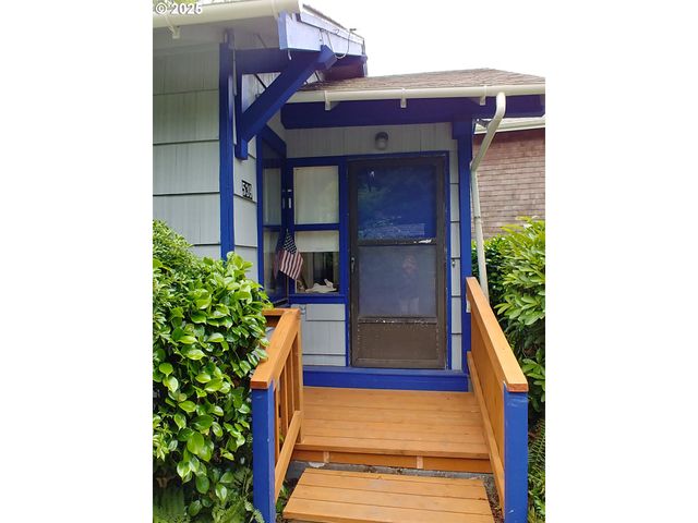 539 FIR St, Cannon Beach, OR 97110