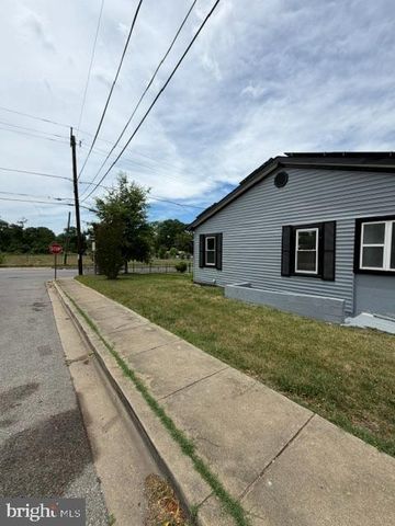 217 MARYLAND PARK, Capitol Heights, MD 20743