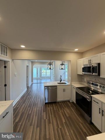217 MARYLAND PARK, Capitol Heights, MD 20743