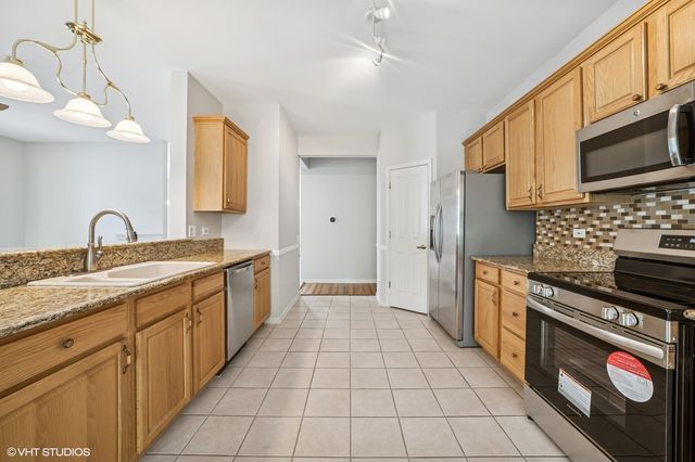 12984 Stone Creek Court, Huntley, IL 60142