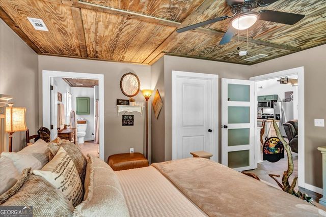 627 Johnstonville Road, Barnesville, GA 30204