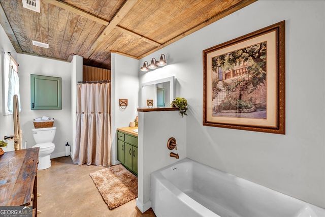 627 Johnstonville Road, Barnesville, GA 30204