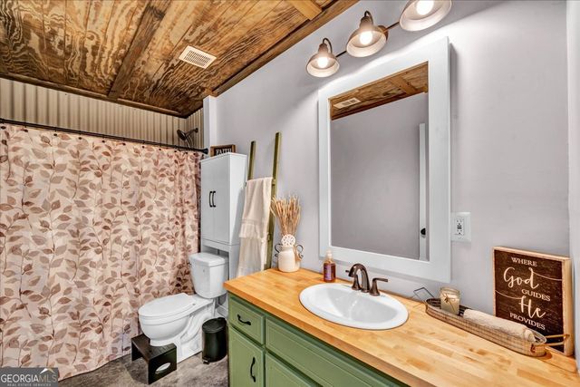 627 Johnstonville Road, Barnesville, GA 30204