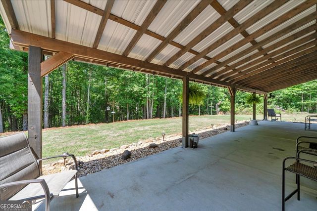 627 Johnstonville Road, Barnesville, GA 30204