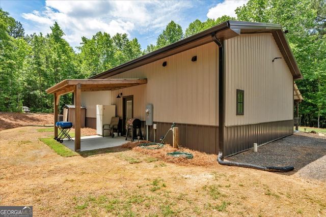 627 Johnstonville Road, Barnesville, GA 30204