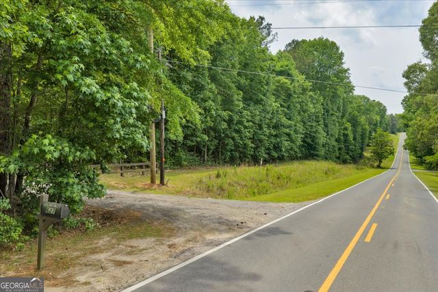 627 Johnstonville Road, Barnesville, GA 30204