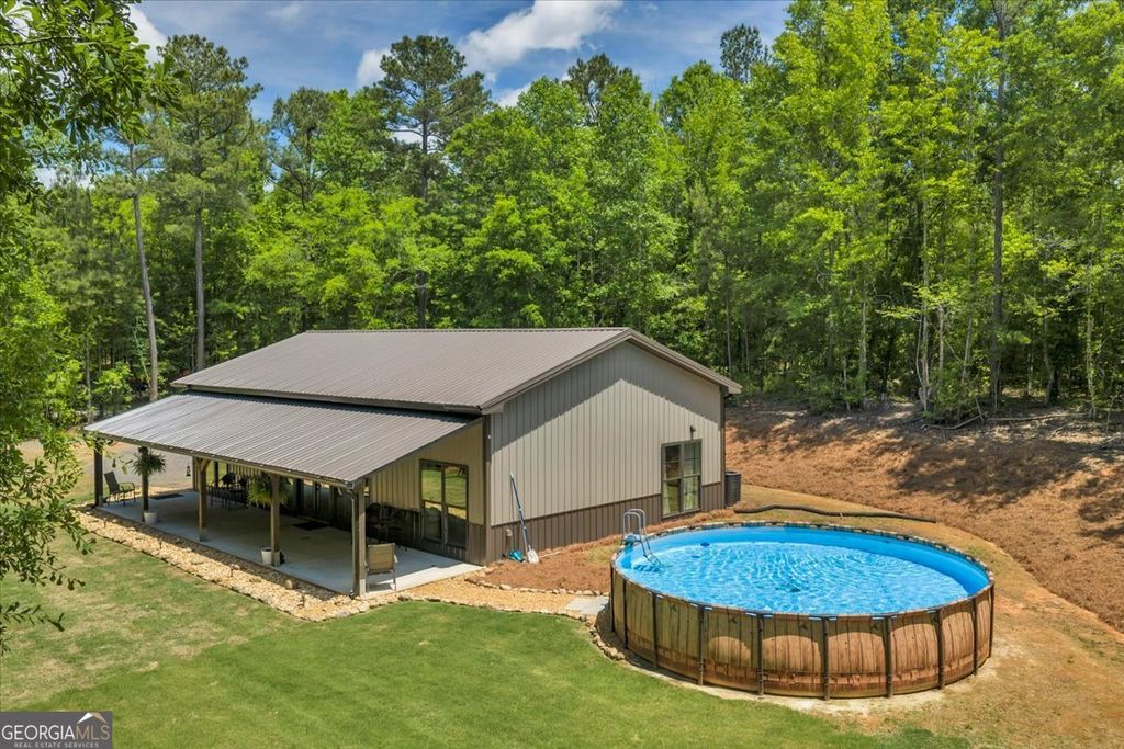 627 Johnstonville Road, Barnesville, GA 30204