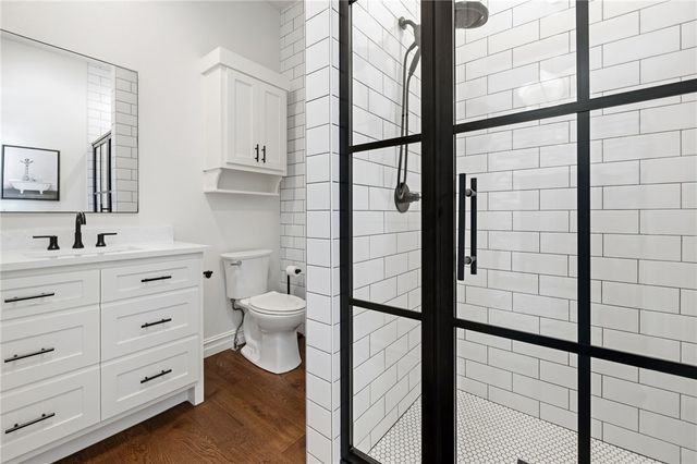517 SE 6th Street, Bentonville, AR 72712