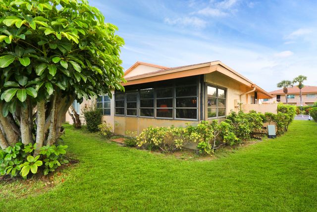 13759 Date Palm Court A, Delray Beach, FL 33484