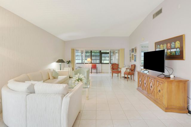 13759 Date Palm Court A, Delray Beach, FL 33484