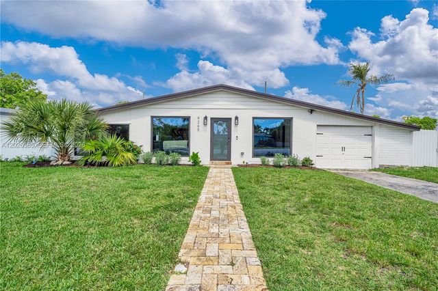 9265 Martinique Drive, Cutler Bay, FL 33189