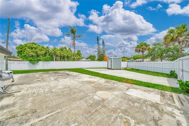 9265 Martinique Drive, Cutler Bay, FL 33189
