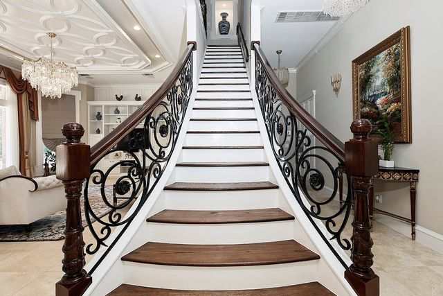 14 Electra Circle, The Woodlands, TX 77382