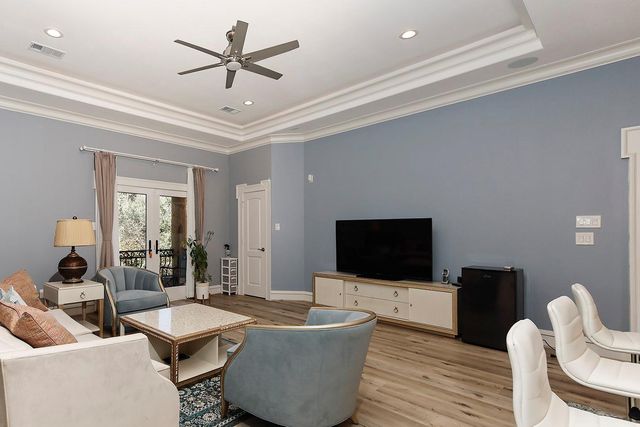 14 Electra Circle, The Woodlands, TX 77382