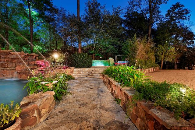 14 Electra Circle, The Woodlands, TX 77382