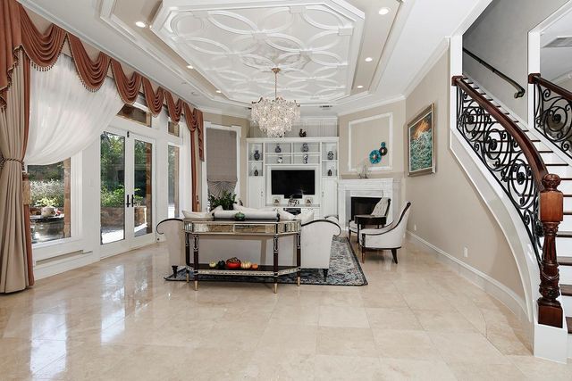 14 Electra Circle, The Woodlands, TX 77382