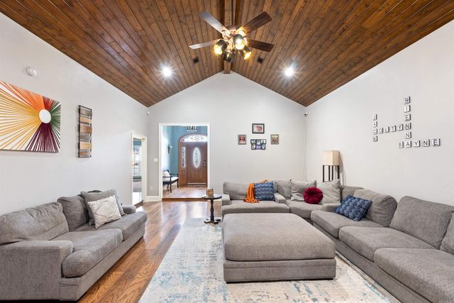 23 Kalli, Vilonia, AR 72173