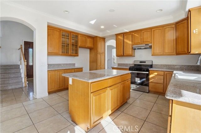 4614 Singing Wood, Rosemead, CA 91770