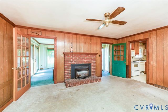 8403 Kaye Dr, Mechanicsville, VA 23116