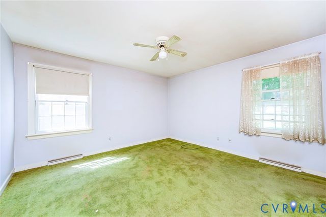 8403 Kaye Dr, Mechanicsville, VA 23116