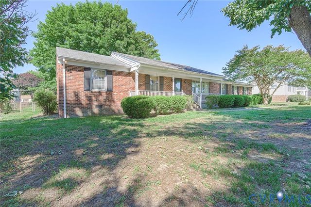 8403 Kaye Dr, Mechanicsville, VA 23116
