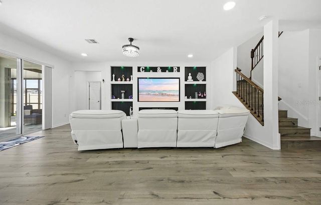 7792 NOTCHED PINE BEND, Wesley Chapel, FL 33545