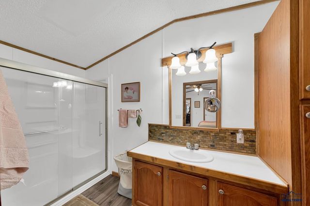 300 E MAIN ST, Hermosa, SD 57744