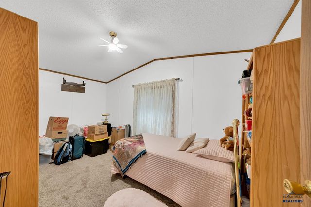 300 E MAIN ST, Hermosa, SD 57744