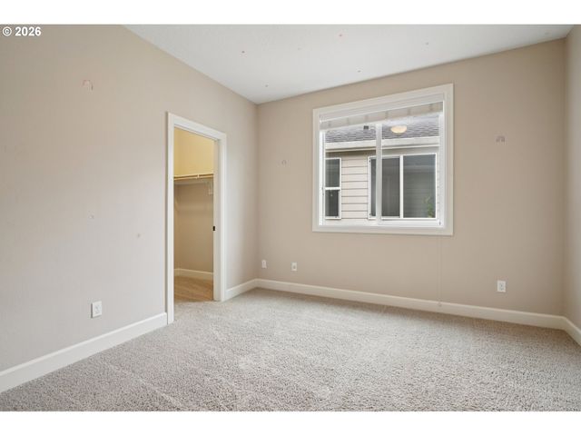 2409 Nw ARNOTT Ln, Portland, OR 97229