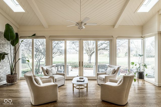 1140 Laurelwood, Carmel, IN 46032