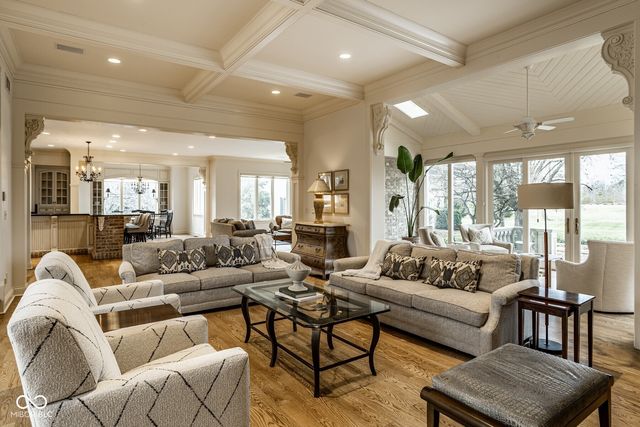 1140 Laurelwood, Carmel, IN 46032