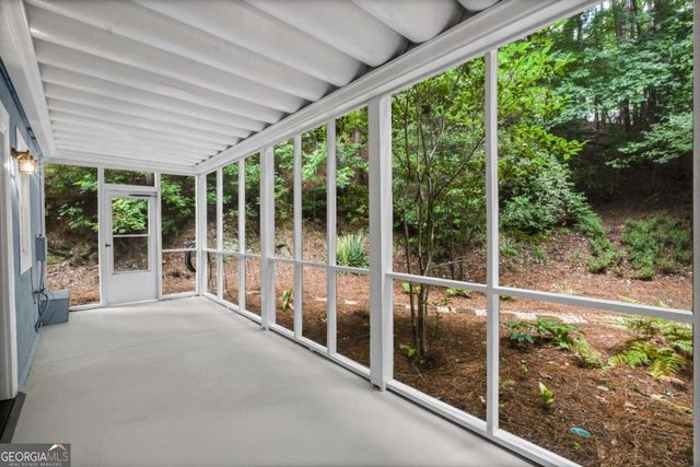 9005 Niblick Drive, Alpharetta, GA 30022