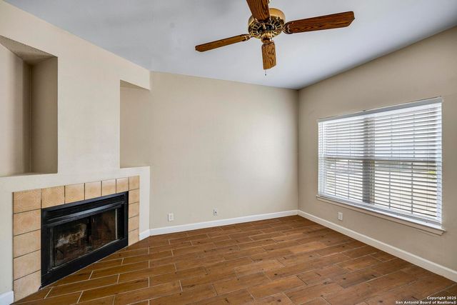 1803 Garys Park, San Antonio, TX 78247