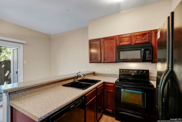 1803 Garys Park, San Antonio, TX 78247