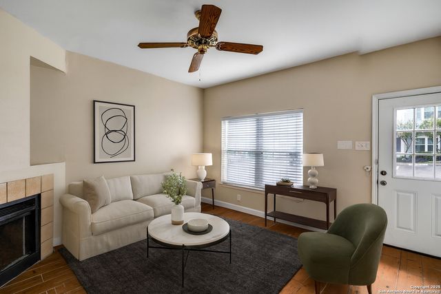 1803 Garys Park, San Antonio, TX 78247