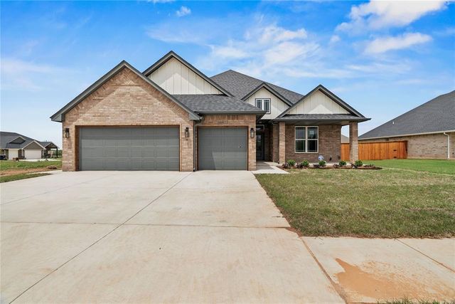 10513 SW 51st Street, Mustang, OK 73064