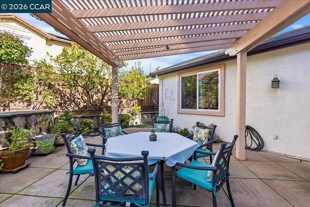 4871 Redwood Ave, Dublin, CA 94568