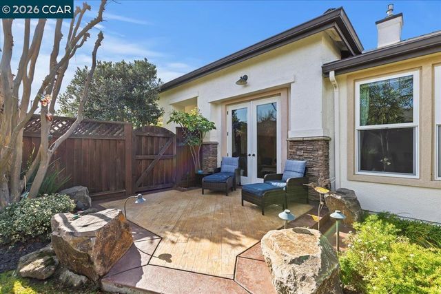 4871 Redwood Ave, Dublin, CA 94568
