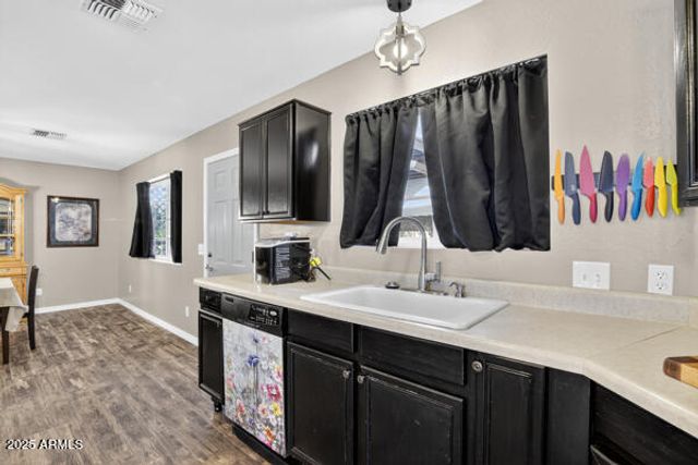 33066 N Brinlee Lane, San Tan Valley, AZ 85143