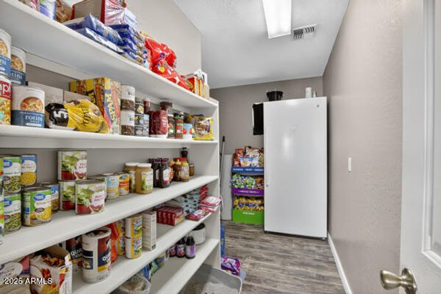 33066 N Brinlee Lane, San Tan Valley, AZ 85143