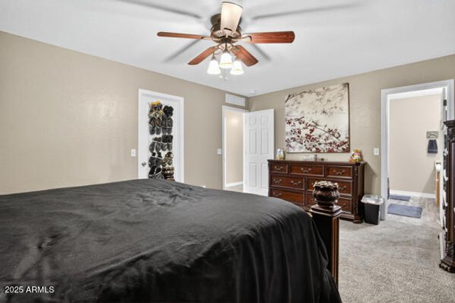 33066 N Brinlee Lane, San Tan Valley, AZ 85143