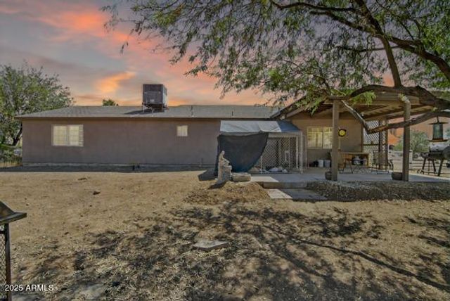 33066 N Brinlee Lane, San Tan Valley, AZ 85143
