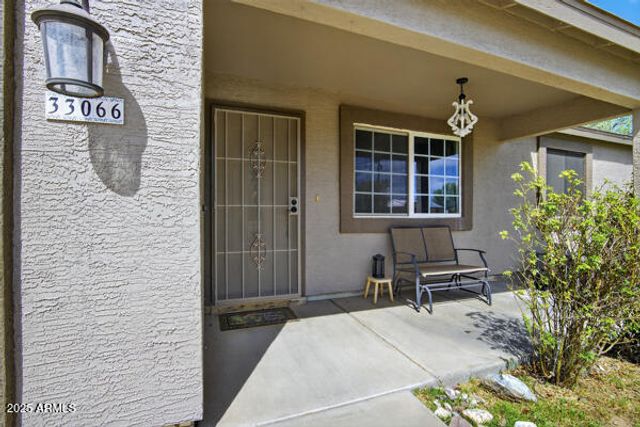 33066 N Brinlee Lane, San Tan Valley, AZ 85143