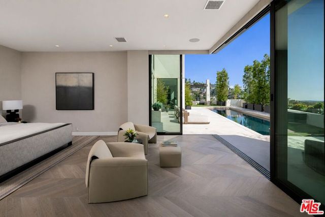 9405 Sierra Mar Place, Los Angeles, CA 90069