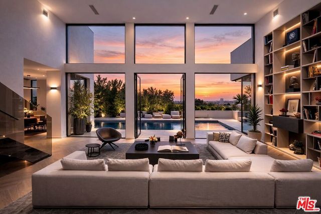 9405 Sierra Mar Place, Los Angeles, CA 90069